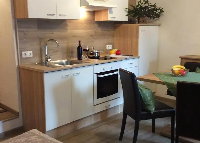 Weitlaner Birgit アパート *